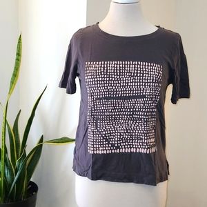 Uniqlo SPRZNY GEGO Cropped Tee